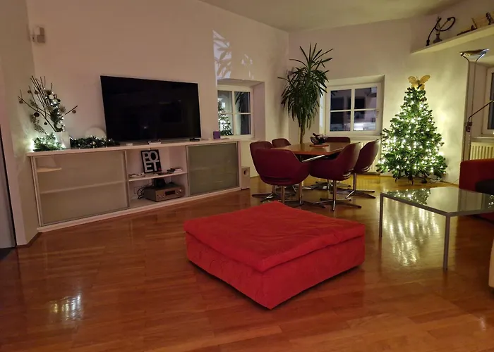 Daire Poet Ljubljana